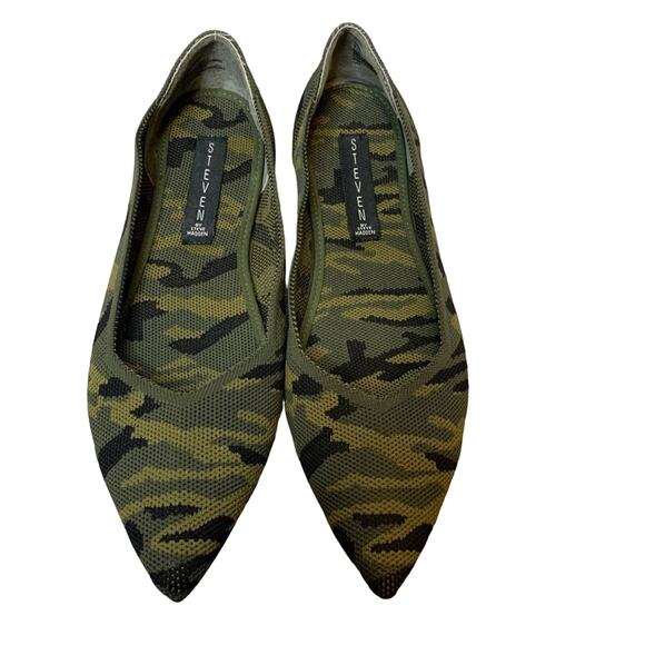 Steven by Steve Madden camo rosie knit flats - Picture 1 of 5